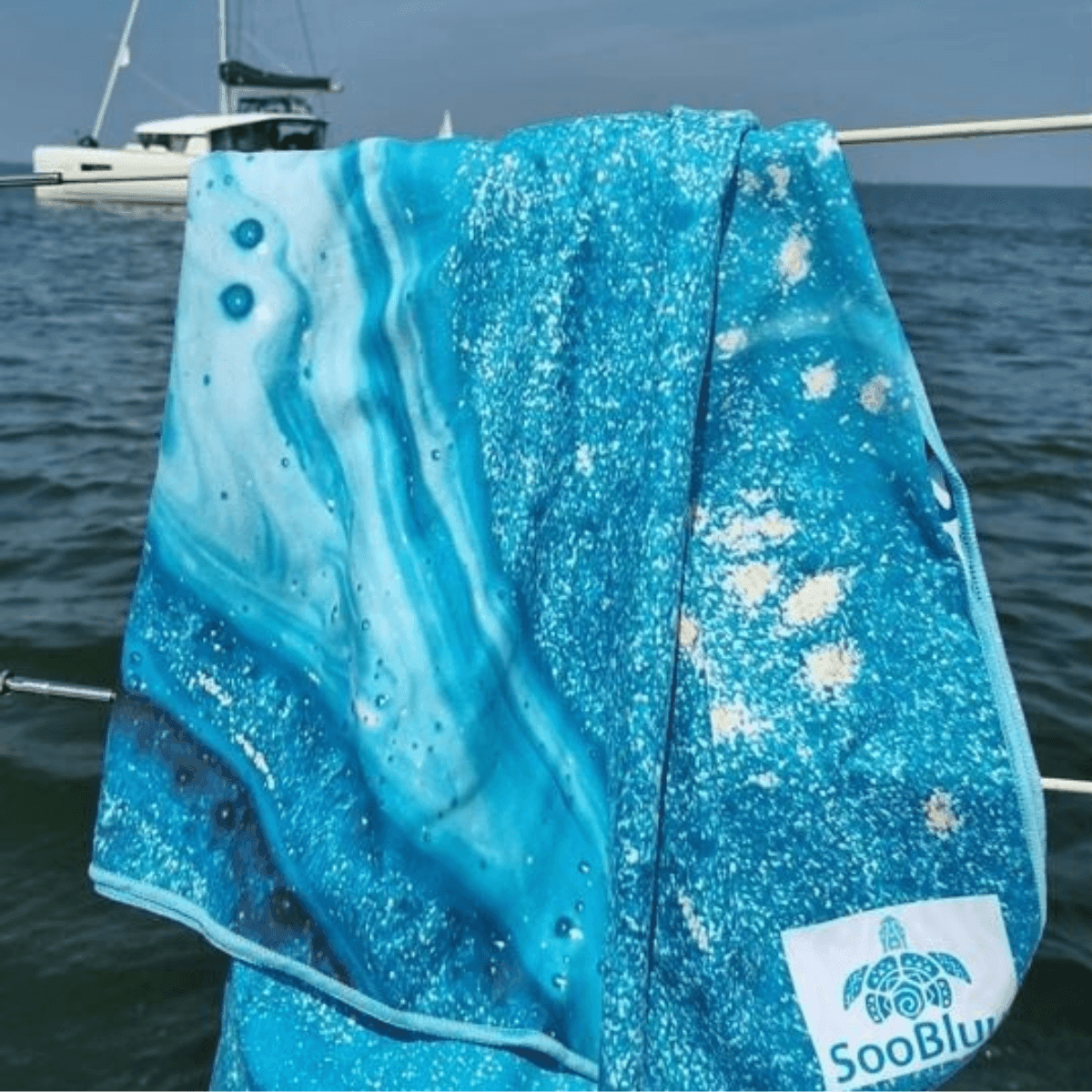 Strandtuch OCEAN aus recycelten rPET Flaschen 100 x 160 cm