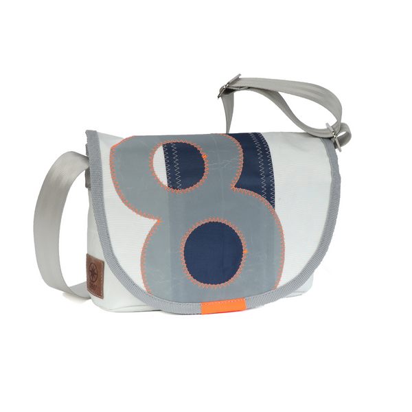 Perle Satchel Damentasche -  360° Tasche aus recyceltem Segeltuch
