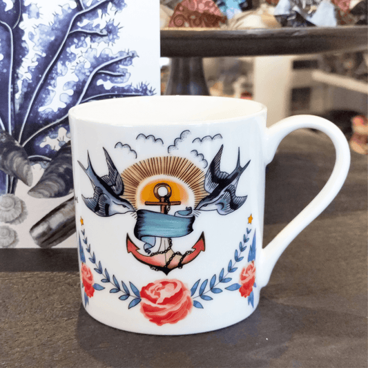 Becher Tattoo "the Sailor´s Story" - Schwalben und Anker - Bisschen Mehr