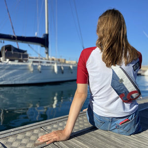 360Grad Knoten maritime Gürteltasche - aus recyceltem Segeltuch - Weiß-Blau, rote Zahl