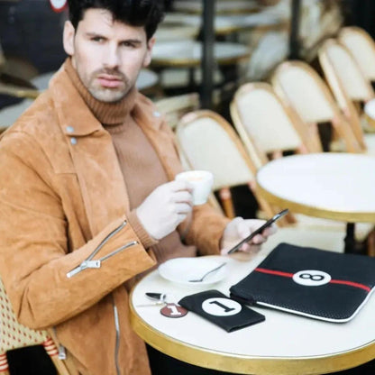 E2R Paris - Brieftasche für Herren aus recyceltem Kamelleder - Bisschen Mehr
