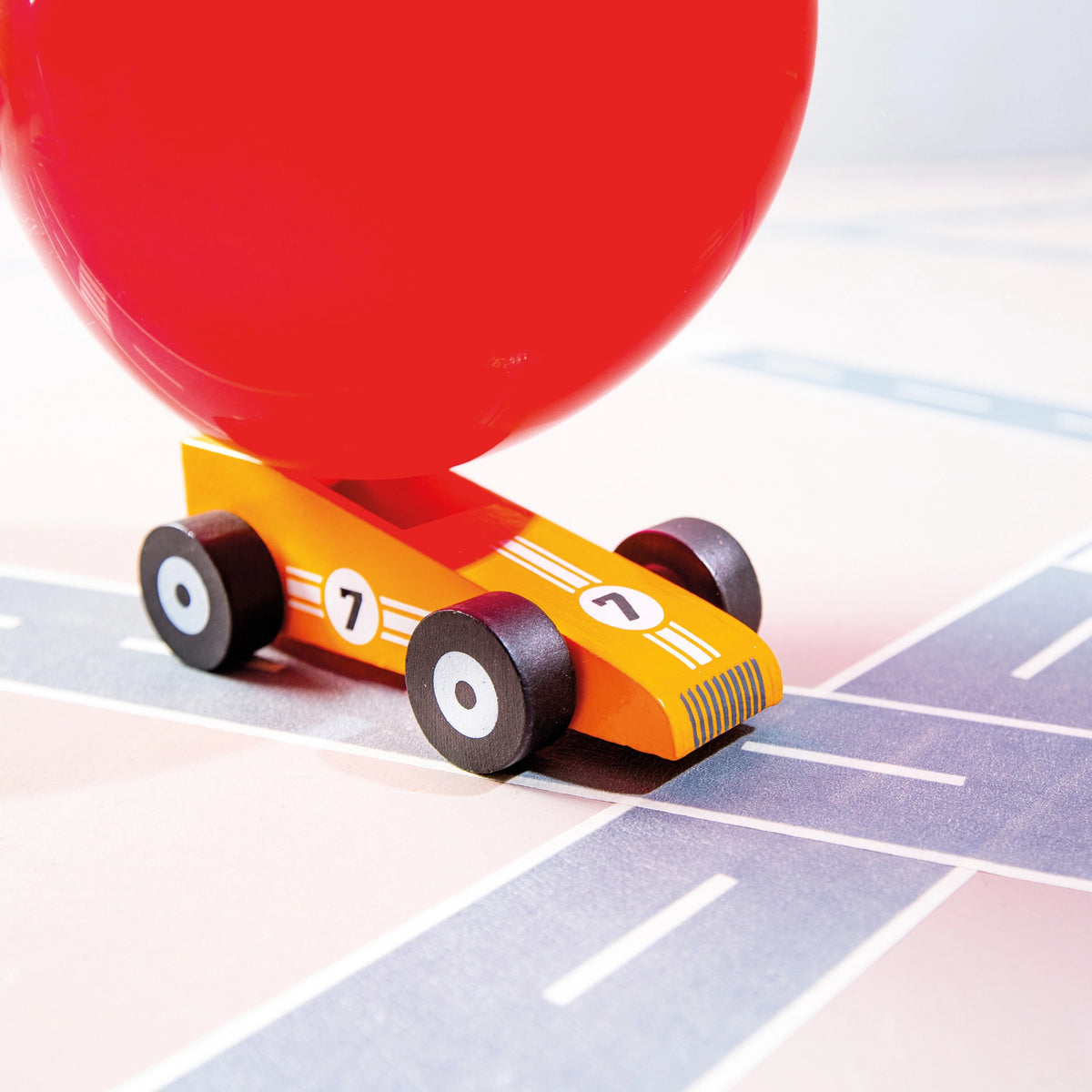 Rennauto aus Holz - Balloon Racer Orangestar - Bisschen Mehr