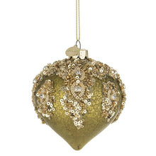 Laden Sie das Bild in den Galerie-Viewer, Weihnachtskugel - Melissa Green Ornament Herz
