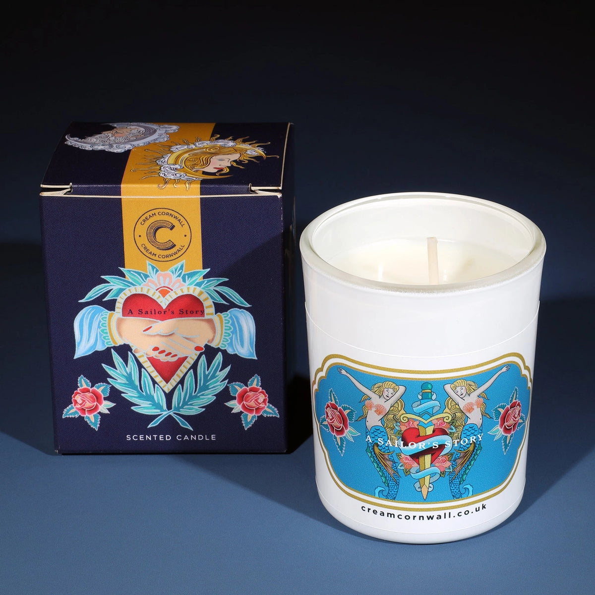 Cream Cornwall Petite Kerze „Sailor's Story“ – Kokosnuss, Jasmin & Hölzer