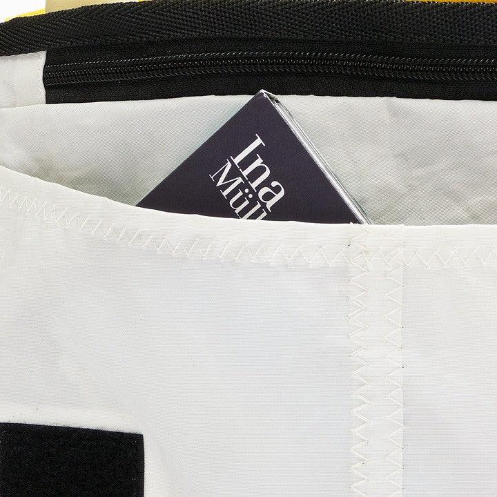 360Grad Barkasse nachhaltige Segeltuchtasche - Messenger Bag mit Laptopfach für 15" - Bisschen Mehr